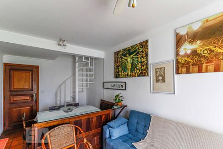 Sala de apartamento à venda com 3 quartos, 130m² em Vila Inglesa, São Paulo