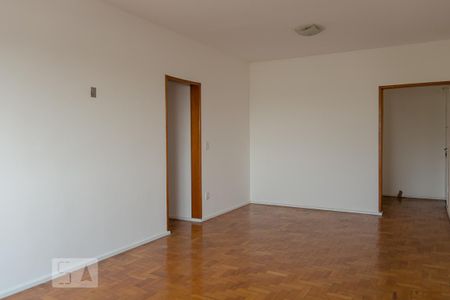 Apartamento para alugar com 97m², 3 quartos e 1 vaga Apartamento para alugar com 97m², 3 quartos e 1 vagaSala