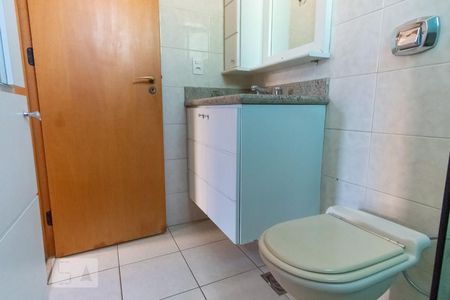 Apartamento à venda com 94m², 3 quartos e 2 vagasBanheiro da Suite