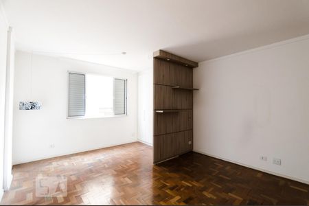 Apartamento à venda com 44m², 1 quarto e sem vagaSala