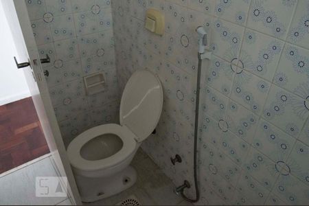 Apartamento para alugar com 96m², 3 quartos e 1 vaga Apartamento para alugar com 96m², 3 quartos e 1 vagaBanheiro social