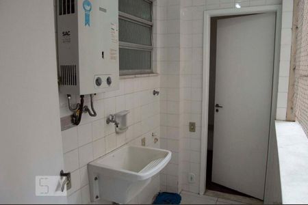 Apartamento para alugar com 96m², 3 quartos e 1 vaga Apartamento para alugar com 96m², 3 quartos e 1 vagaDetalhe da area de serviço