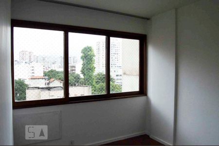 Apartamento para alugar com 96m², 3 quartos e 1 vaga Apartamento para alugar com 96m², 3 quartos e 1 vagaQuarto 2 suite