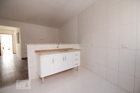 cozinha de apartamento para alugar com 2 quartos, 70m² em Jardim Japão, São Paulo