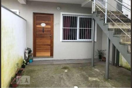 Casa à venda com 3 quartos, 100m² em Fátima, Canoas