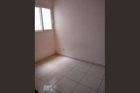 Quarto de casa à venda com 3 quartos, 100m² em Fátima, Canoas
