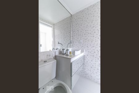 Apartamento para alugar com 80m², 3 quartos e 1 vaga Apartamento para alugar com 80m², 3 quartos e 1 vagaBanheiro da Suíte