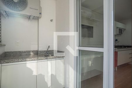 Varanda da Sala/Quarto de kitnet/studio para alugar com 1 quarto, 28m² em Bela Vista, São Paulo