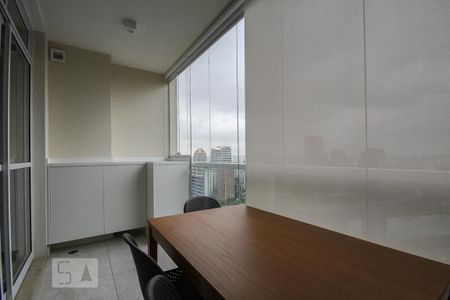 Apartamento para alugar com 1 quarto, 42m² em Real Parque, São Paulo