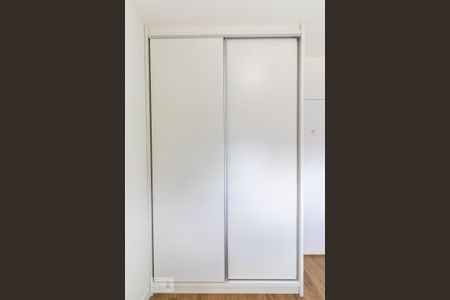 Apartamento à venda com 65m², 2 quartos e 1 vagaQuarto 1 - Armários