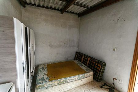 Quarto de casa para alugar com 1 quarto, 54m² em Vila Nova, Porto Alegre