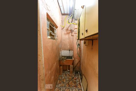 Casa para alugar com 54m², 1 quarto e sem vagaÁrea de Serviço