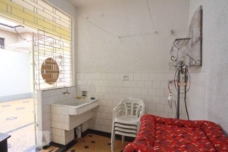 Casa à venda com 230m², 5 quartos e 2 vagasÁrea de Serviço