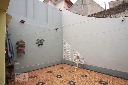 Casa à venda com 230m², 5 quartos e 2 vagasQuintal