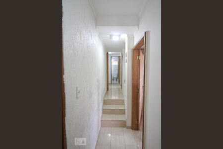 Casa à venda com 230m², 5 quartos e 2 vagasCorredor