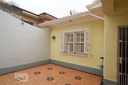 Casa à venda com 230m², 5 quartos e 2 vagasQuintal