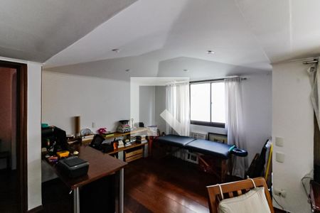 Apartamento à venda com 330m², 4 quartos e 4 vagasSala de TV