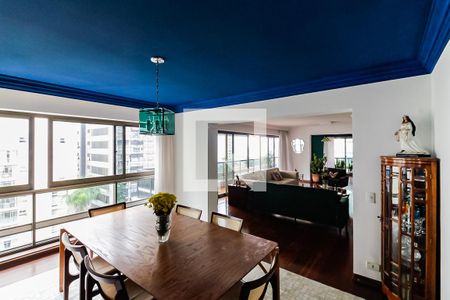 Apartamento à venda com 330m², 4 quartos e 4 vagasSala de Jantar