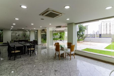 Apartamento à venda com 330m², 4 quartos e 4 vagasSalão de Festas