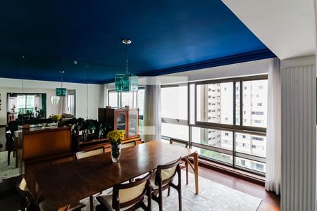 Apartamento à venda com 330m², 4 quartos e 4 vagasSala de Jantar