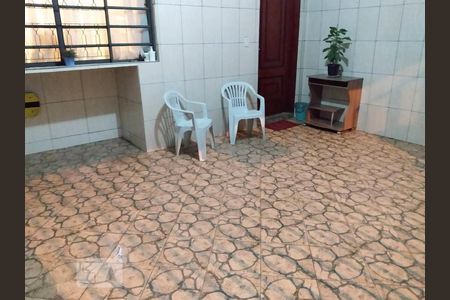 Casa à venda com 170m², 3 quartos e 2 vagas Casa à venda com 170m², 3 quartos e 2 vagasGaragem