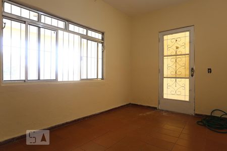 Sala de casa para alugar com 2 quartos, 75m² em Santo Antônio, Osasco