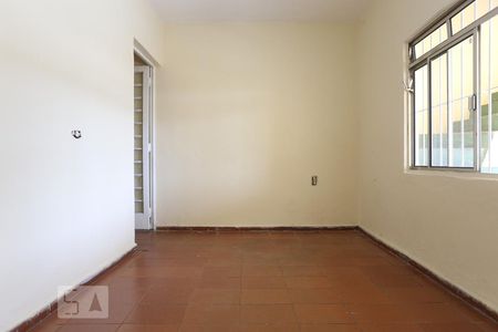 Sala de casa para alugar com 2 quartos, 75m² em Santo Antônio, Osasco