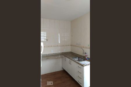 Apartamento à venda com 120m², 3 quartos e 2 vagasCozinha