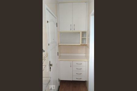 Apartamento à venda com 120m², 3 quartos e 2 vagasÁrea de Serviço