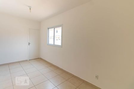 Sala de apartamento para alugar com 1 quarto, 33m² em Vila Mazzei, São Paulo