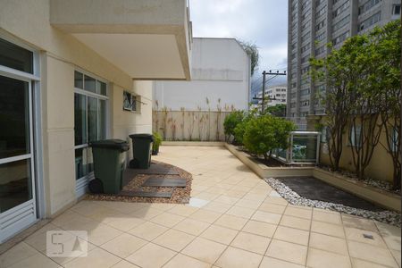 Apartamento à venda com 96m², 2 quartos e 1 vagaÁrea comum