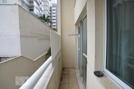 Apartamento à venda com 96m², 2 quartos e 1 vagavaranda