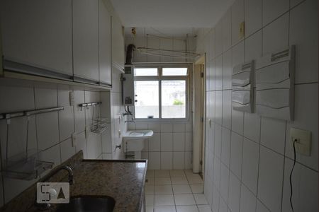 Apartamento à venda com 96m², 2 quartos e 1 vagaCozinha