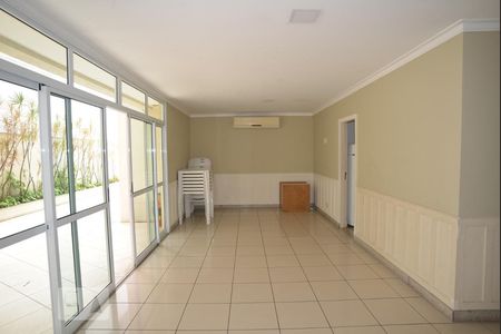 Apartamento à venda com 96m², 2 quartos e 1 vagaSalão de Festas