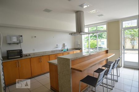 Apartamento à venda com 96m², 2 quartos e 1 vagaSalão de Festas