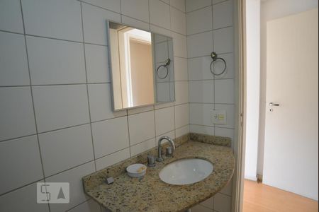 Apartamento à venda com 96m², 2 quartos e 1 vagaBanheiro da Suíte