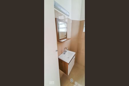 Banheiro de apartamento para alugar com 1 quarto, 46m² em Sé, São Paulo