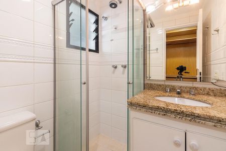 Banheiro Suite de apartamento para alugar com 2 quartos, 70m² em Planalto Paulista, São Paulo