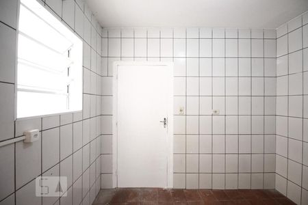Cozinha de casa para alugar com 1 quarto, 75m² em Vila Guarani, São Paulo