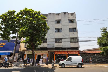 Apartamento à venda com 95m², 3 quartos e sem vaga Apartamento à venda com 95m², 3 quartos e sem vagaFachada