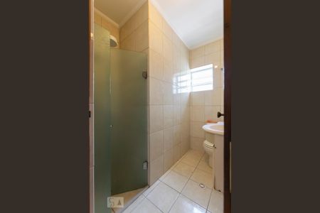 Casa à venda com 210m², 3 quartos e 2 vagas2o. Andar - Banheiro social