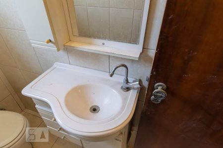 Casa à venda com 210m², 3 quartos e 2 vagas2o. Andar - Banheiro social