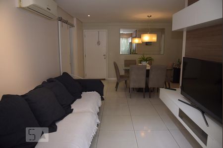 Sala de apartamento para alugar com 3 quartos, 120m² em Jacarepaguá, Rio de Janeiro