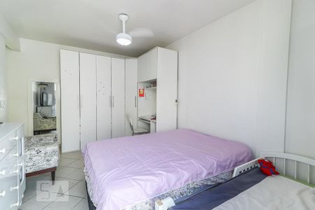 Casa de condomínio à venda com 110m², 3 quartos e 1 vaga Casa de condomínio à venda com 110m², 3 quartos e 1 vaga3º Andar - Quarto 3 - Suíte