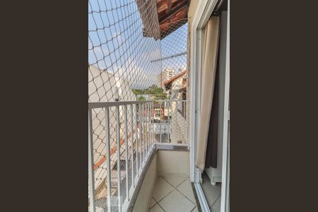 Casa de condomínio à venda com 110m², 3 quartos e 1 vaga Casa de condomínio à venda com 110m², 3 quartos e 1 vagaVaranda do Quarto 3