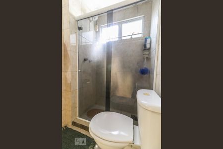 Casa de condomínio à venda com 110m², 3 quartos e 1 vaga Casa de condomínio à venda com 110m², 3 quartos e 1 vaga2º Andar - Banheiro da Suíte 1 / Canadense