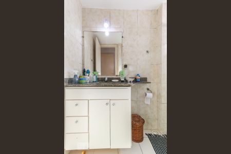 Casa de condomínio à venda com 110m², 3 quartos e 1 vaga Casa de condomínio à venda com 110m², 3 quartos e 1 vaga3º Andar - Banheiro da Suíte 2