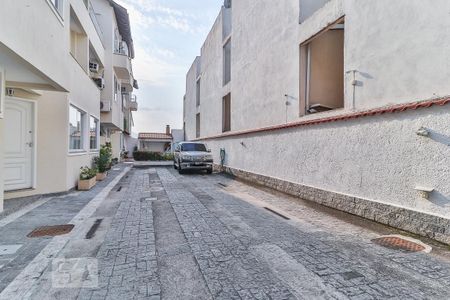 Casa de condomínio à venda com 110m², 3 quartos e 1 vaga Casa de condomínio à venda com 110m², 3 quartos e 1 vagaGaragem e Área Comum