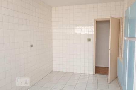 Apartamento à venda com 101m², 2 quartos e 1 vagaCozinha