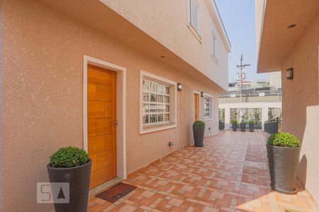 Casa de condomínio à venda com 110m², 3 quartos e 2 vagasHall de entrada